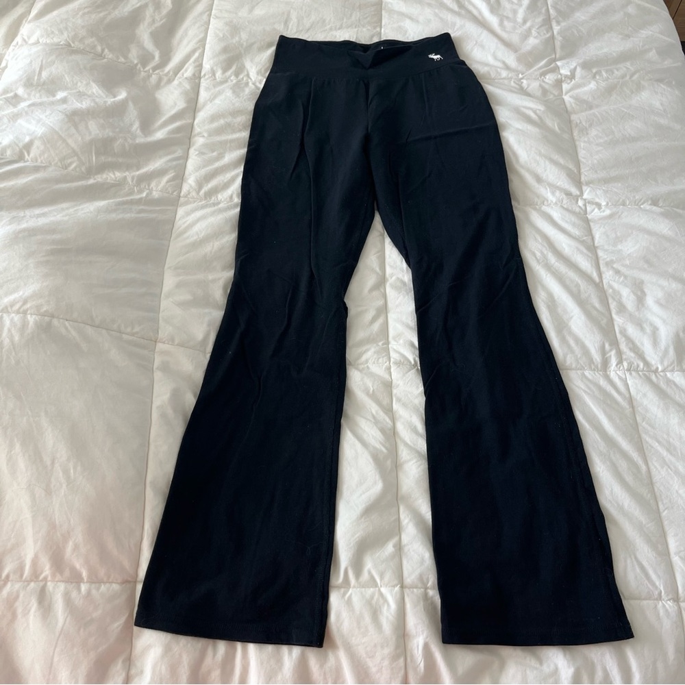 Abercrombie Kids flare leggings